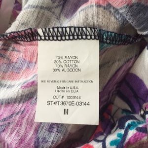 Lush Tops - Lush floral tank Lush Tops - Lush floral tank